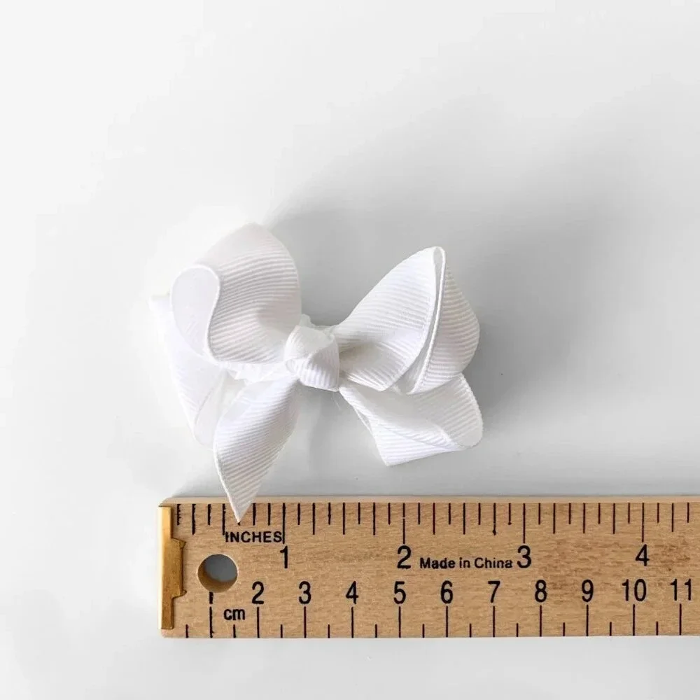 Set of 2 Pretty Girls Hair Bows Grosgrain Ribbon Clips Hair Accessories White